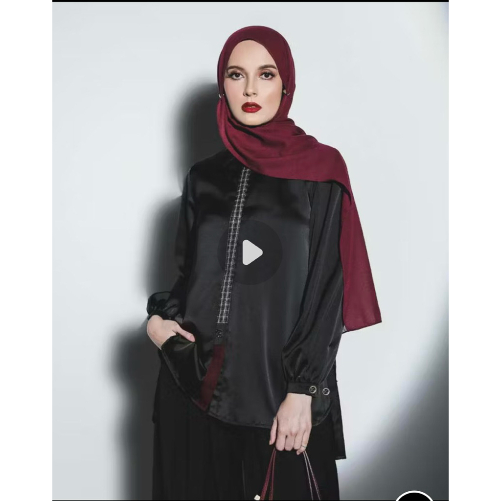 zaskia sungkar - preloved