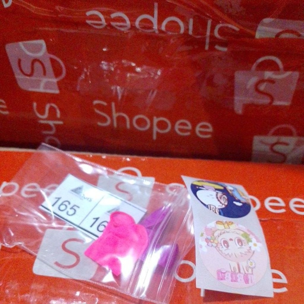 TAMBAHAN NOMOR, STIKER DAN BALON LOTRE BERHADIAH