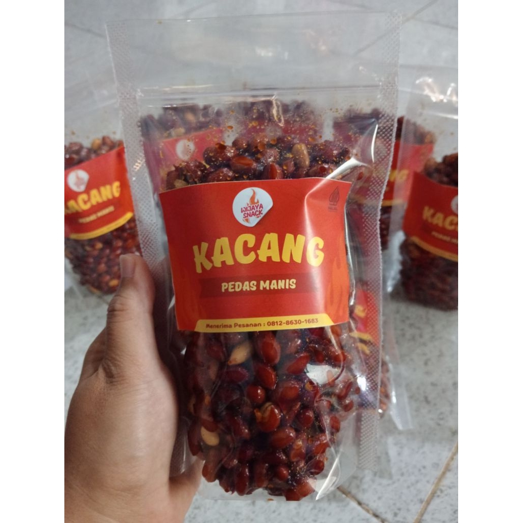 

Kacang Pedas Manis - Kemasan pouch berat 250gr by Wijaya Snack