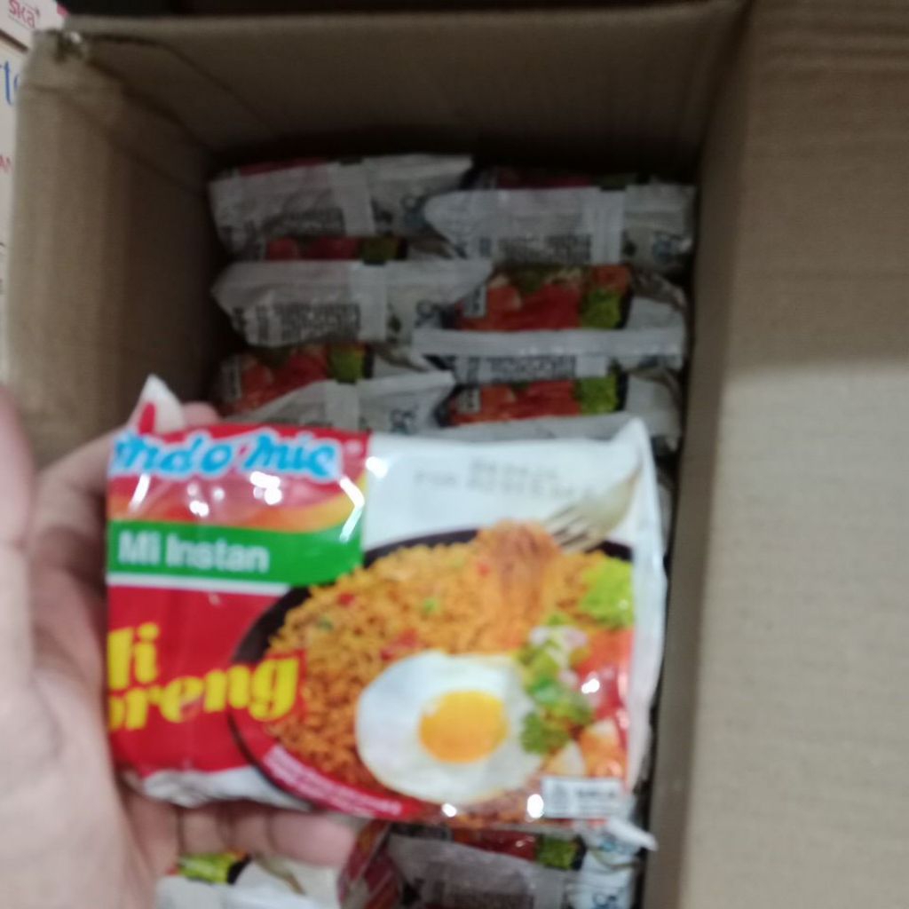 

Indomie goreng 1 dus isi 40 pcs