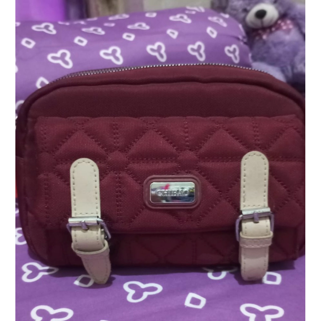Preloved Tas Selempang Wanita Chibao (Like New)