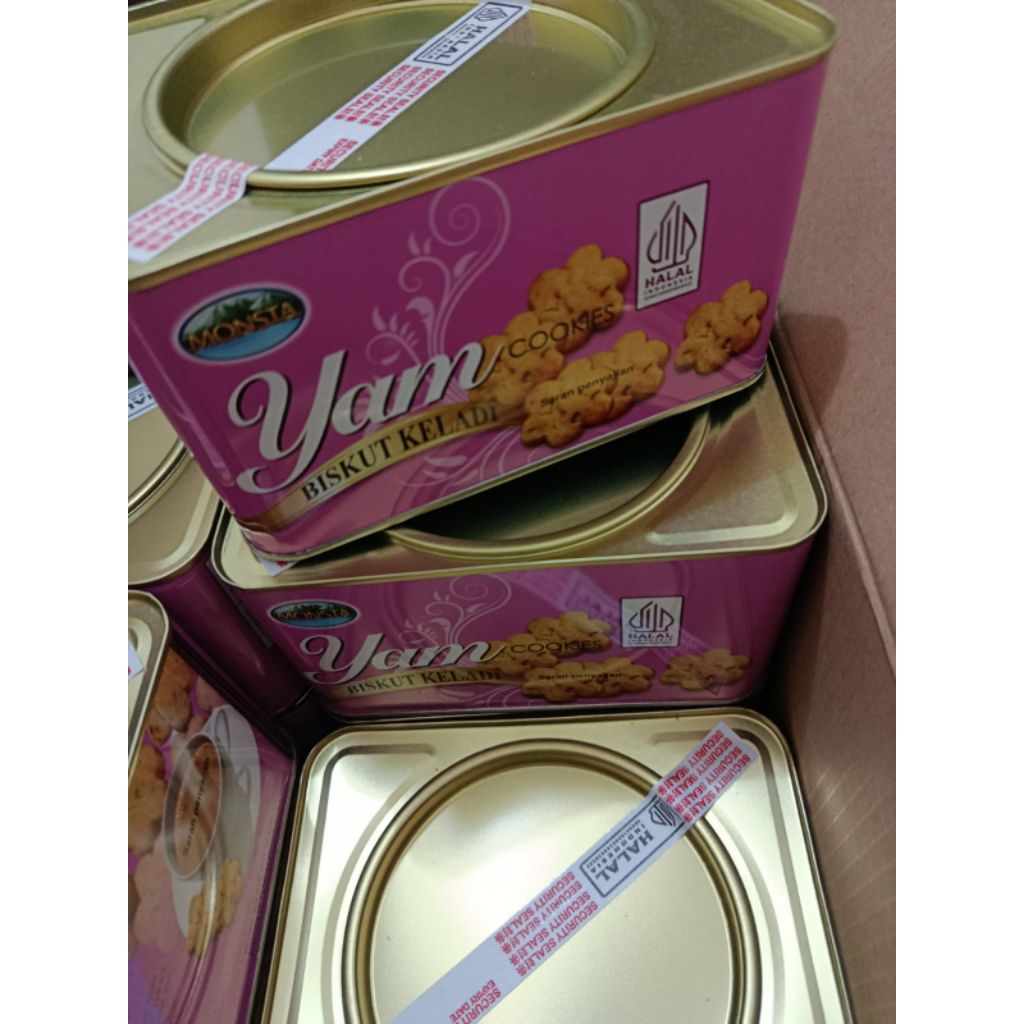 

Biskuit keladi / Yam cookies exp 11/2026