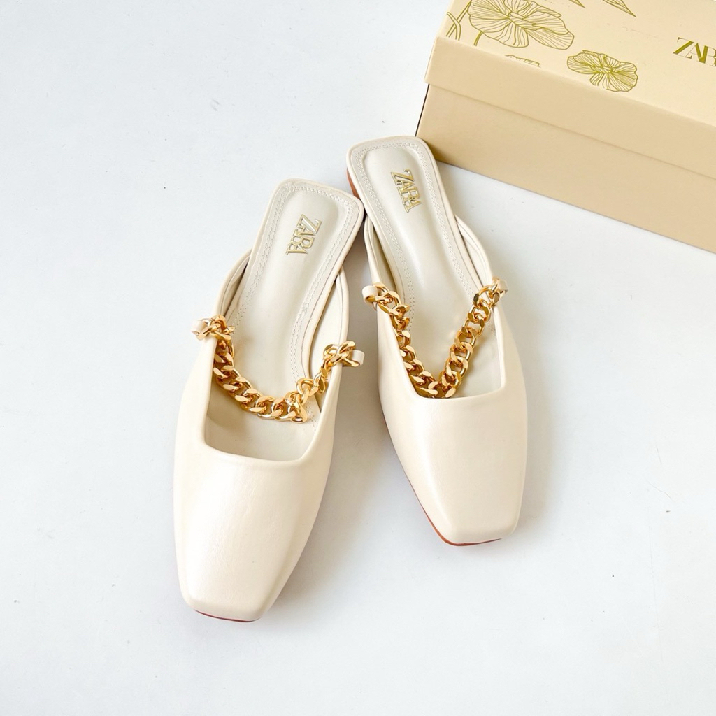 RESTOCK  Sepatu sandal zara flat putih selop