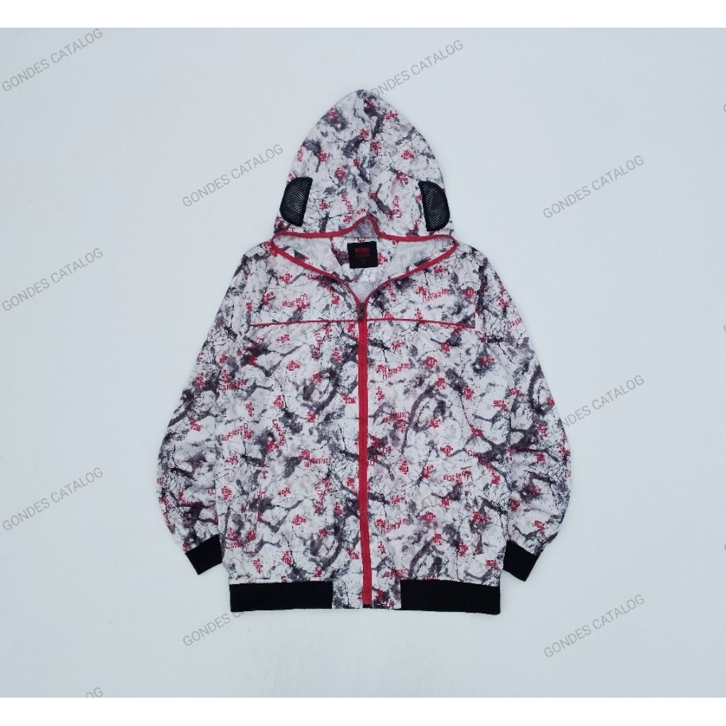 Windbreaker full zipp Jacket michiko london M