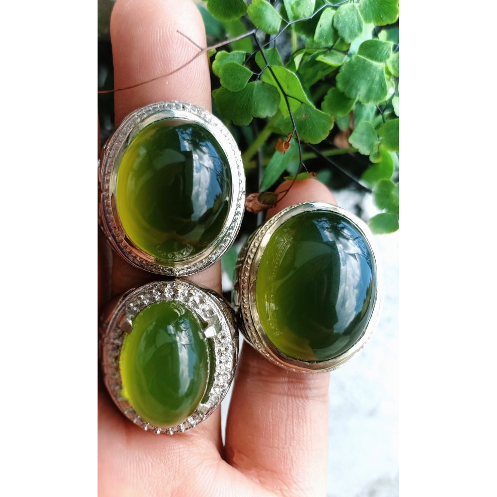 Batu akik/batu akik natural serpentine/batu akik serpentine green apple