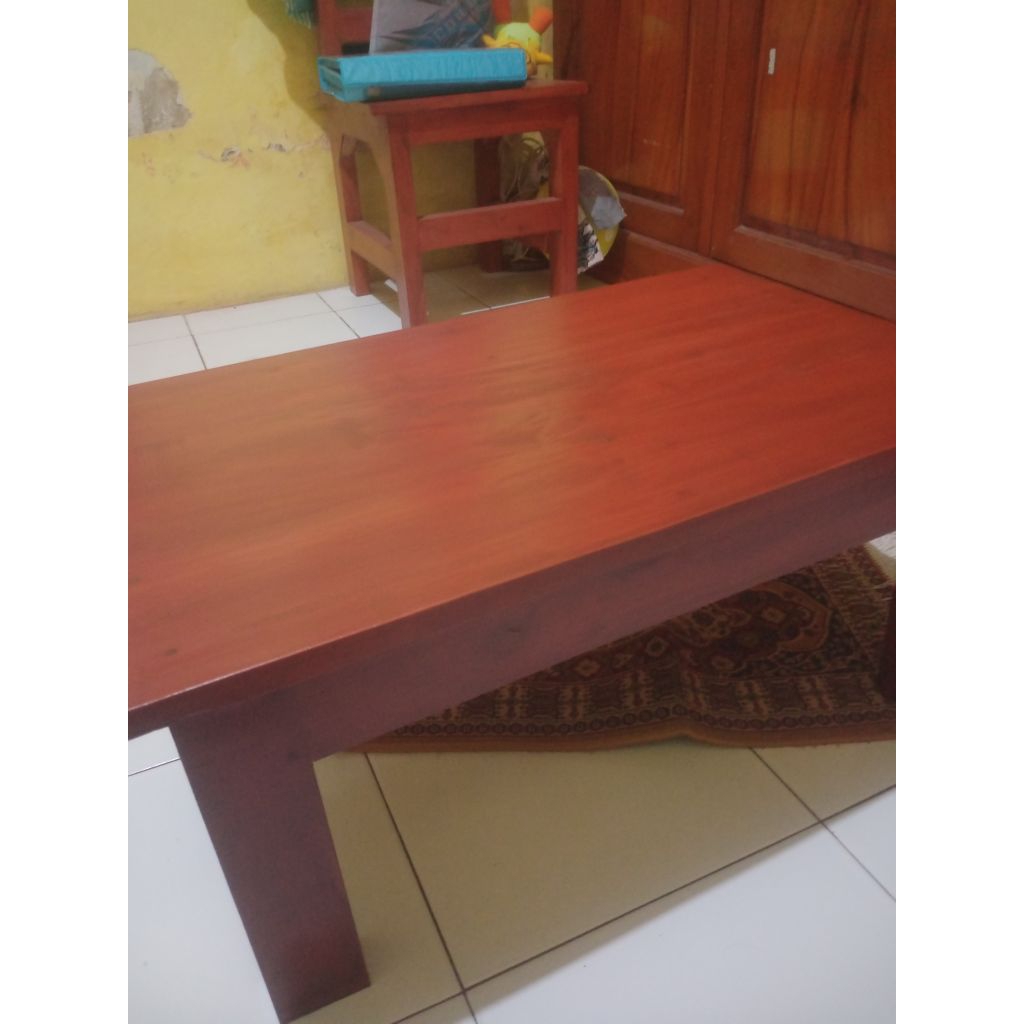 Meja belajar dampar meja ngaji