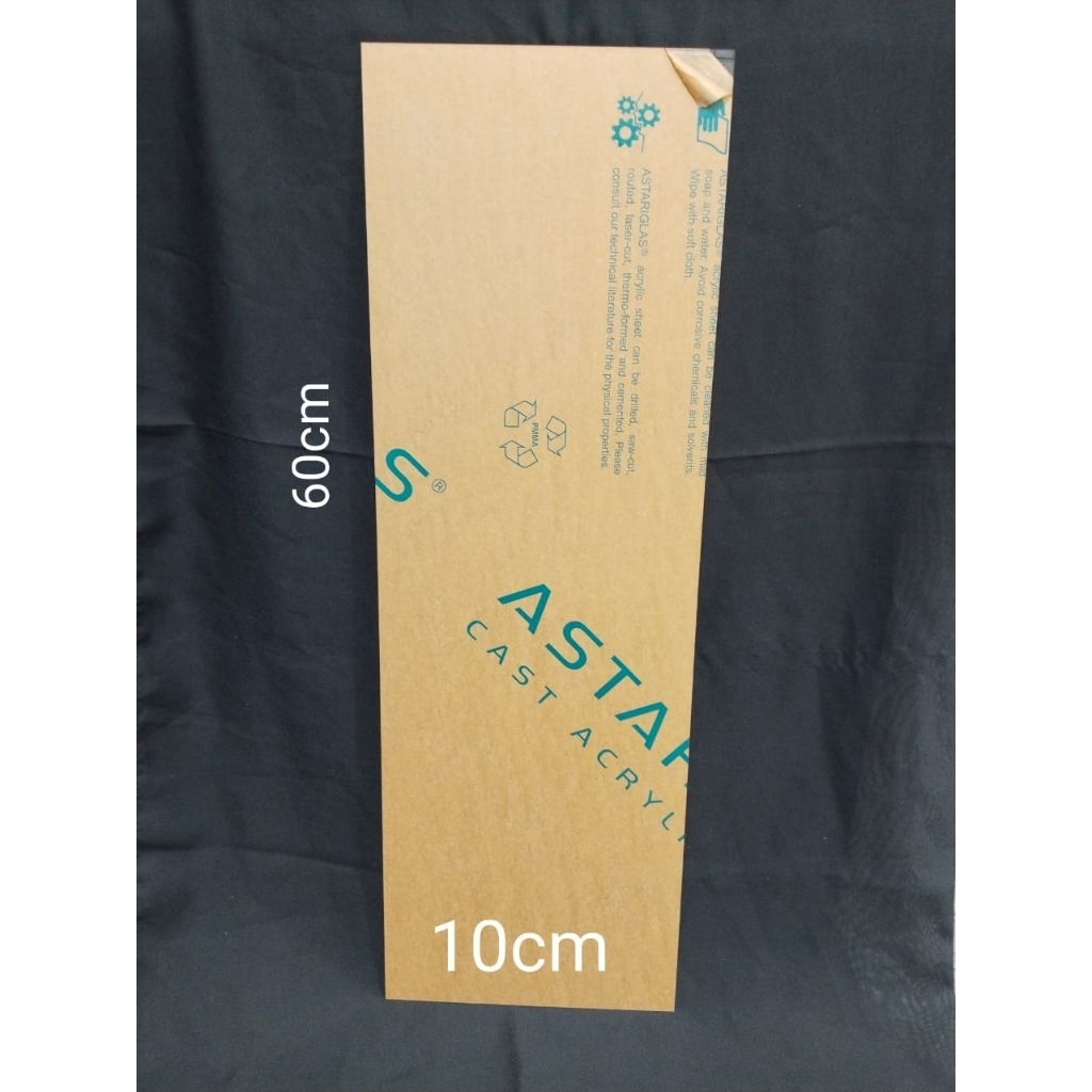 

Lembaran Akrilik Bening Tebal 2mm 60x10cm