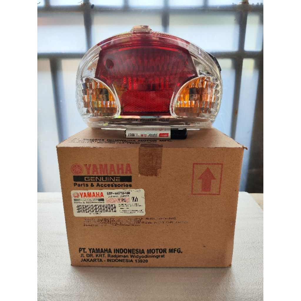 Stoplamp Assy Lampu Belakang Original Yamaha JUPITER Z 2002-2005 | 5TP-H4710-00