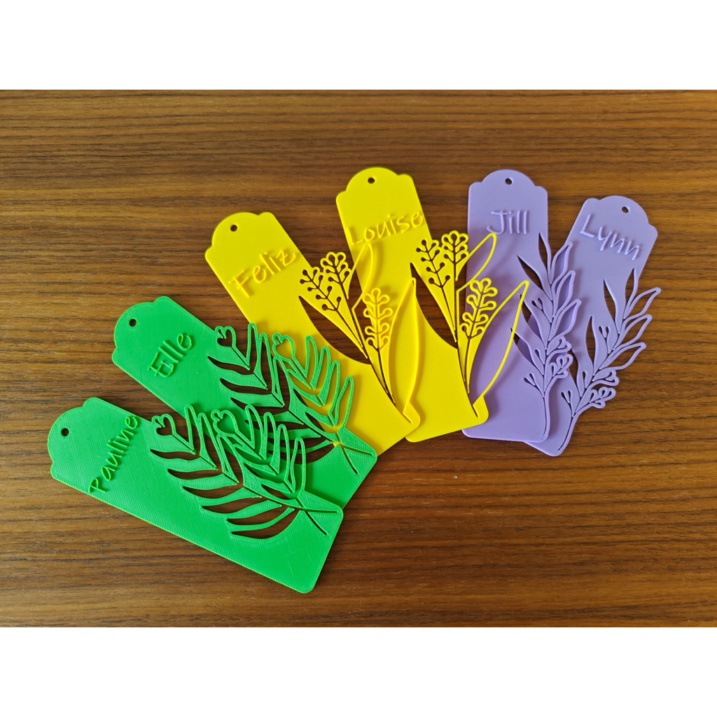 

Custom Name Bookmar Floral | Floral Bookmark | Leaf Bookmark | Custom Bookmark | Pembatas buku Custom | Pembatas buku nama