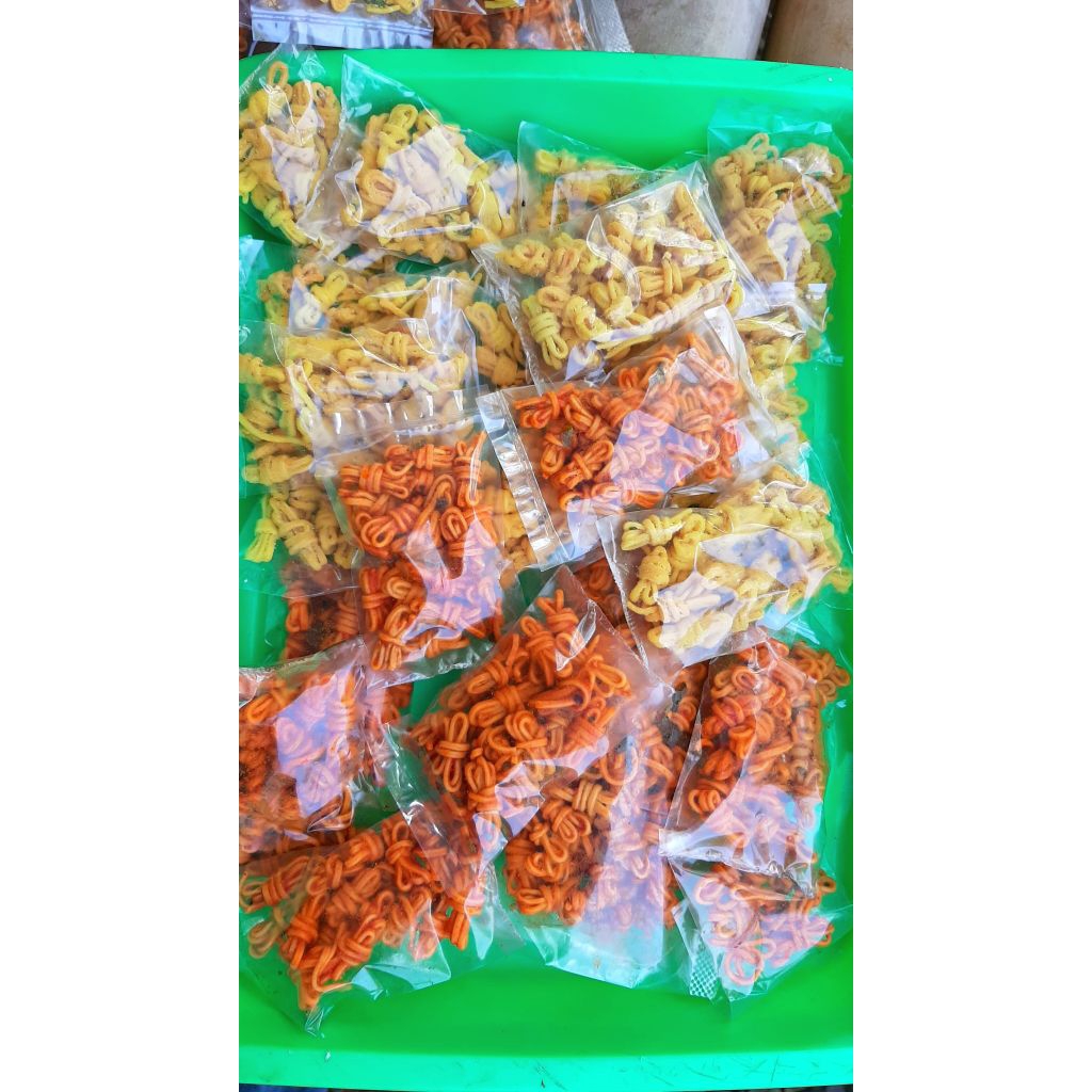 

Mie gulung daun jeruk