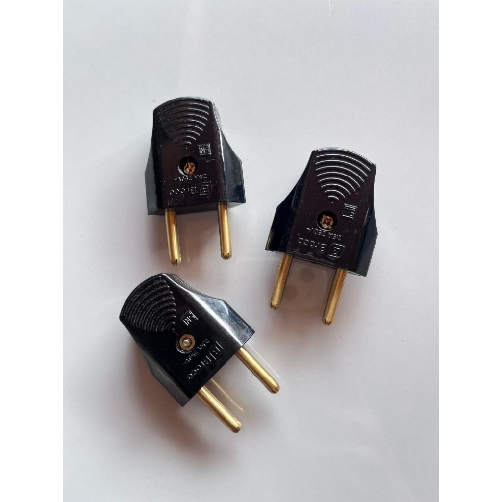 Steker Gepeng Broco / steker listrik Broco biasa