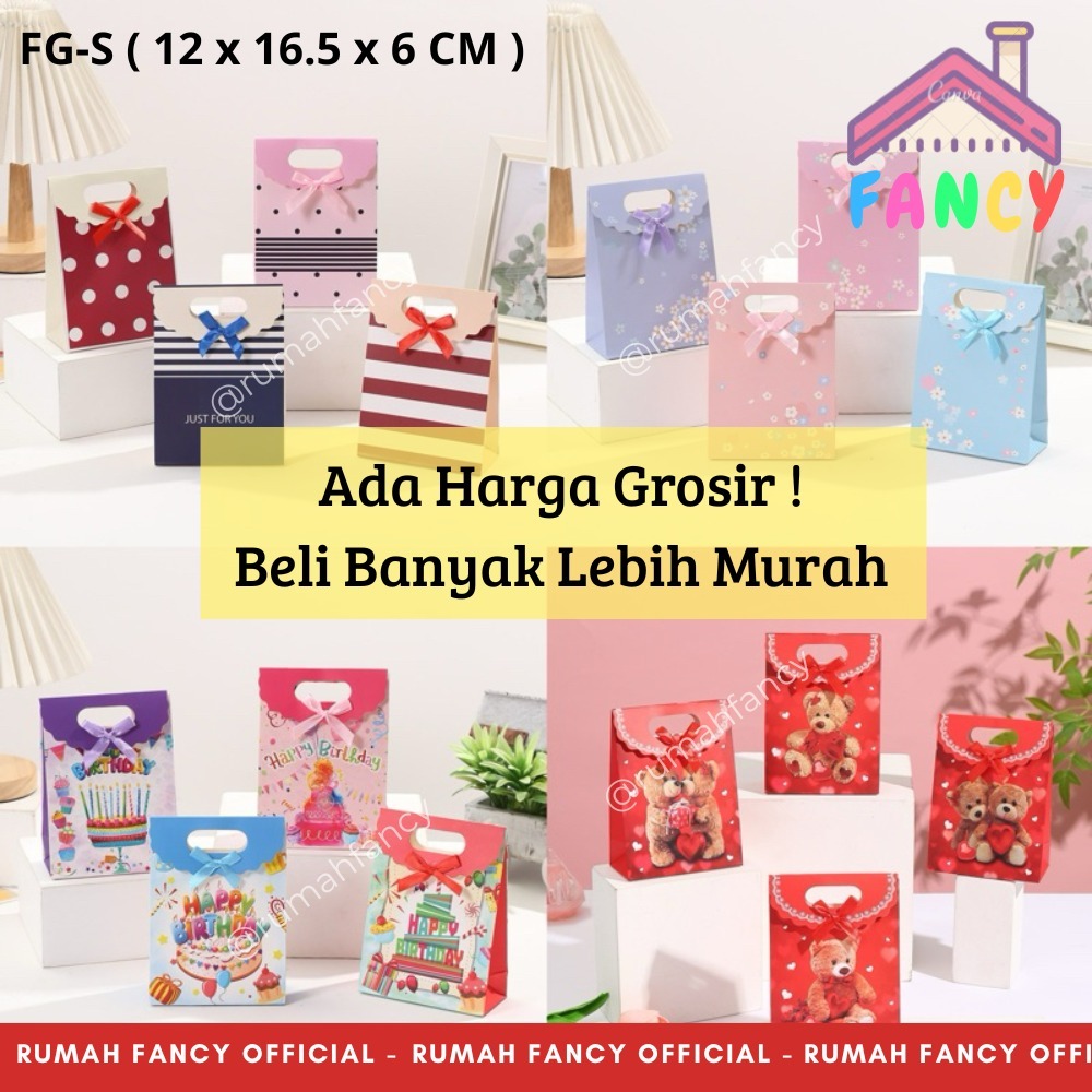 

Paper Bag FG Uk. S ( 12 x 6 x 16.5 )Pita Motif/ Tas Kertas Kado/ Tas Ulang Tahun / Paper Bag Kado Wanita Pria Anak