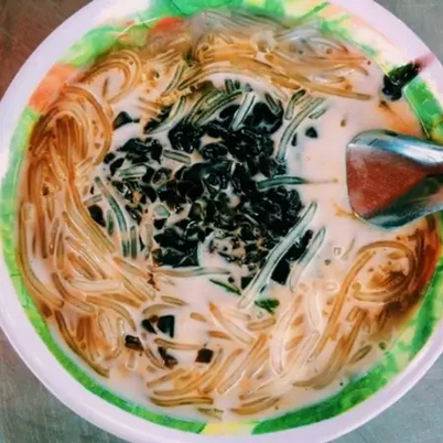 

Cendol Ce Hun Tiau Tiaw Cehuntiaw Cehuntiau Ahua Gang Waru Cendol Kanji Sagu VIRAL Terenak Di Pontianak 500 gr gram
