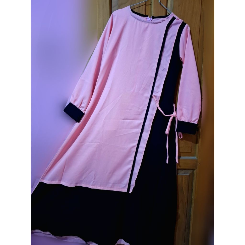 (Preloved) Gamis Warna Peach Hitam