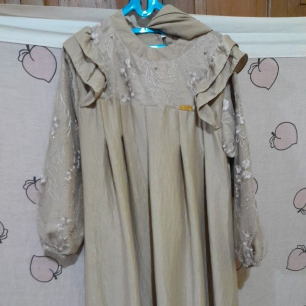 gamis set jilbab segi empat
