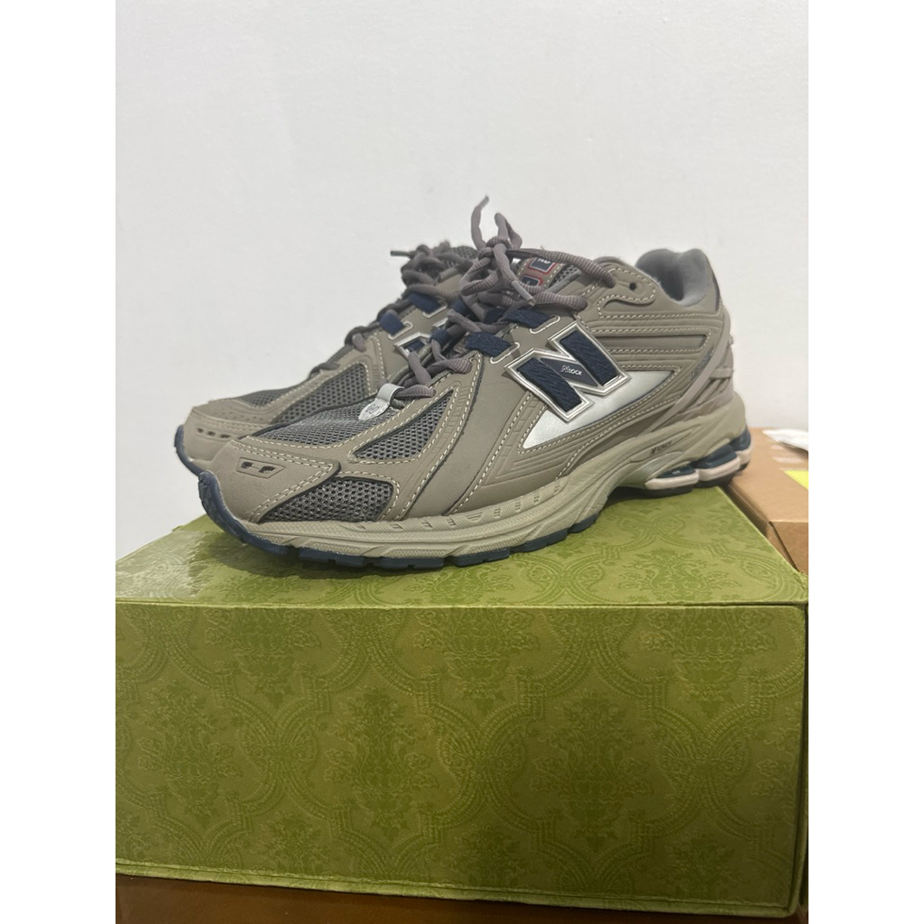 new balance NB 1906r grey castlerock natural second