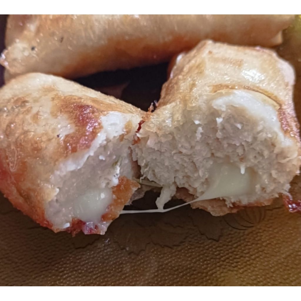 

Lumpia Ayam Keju lumer dan Lumpia Ubi Keju lumer