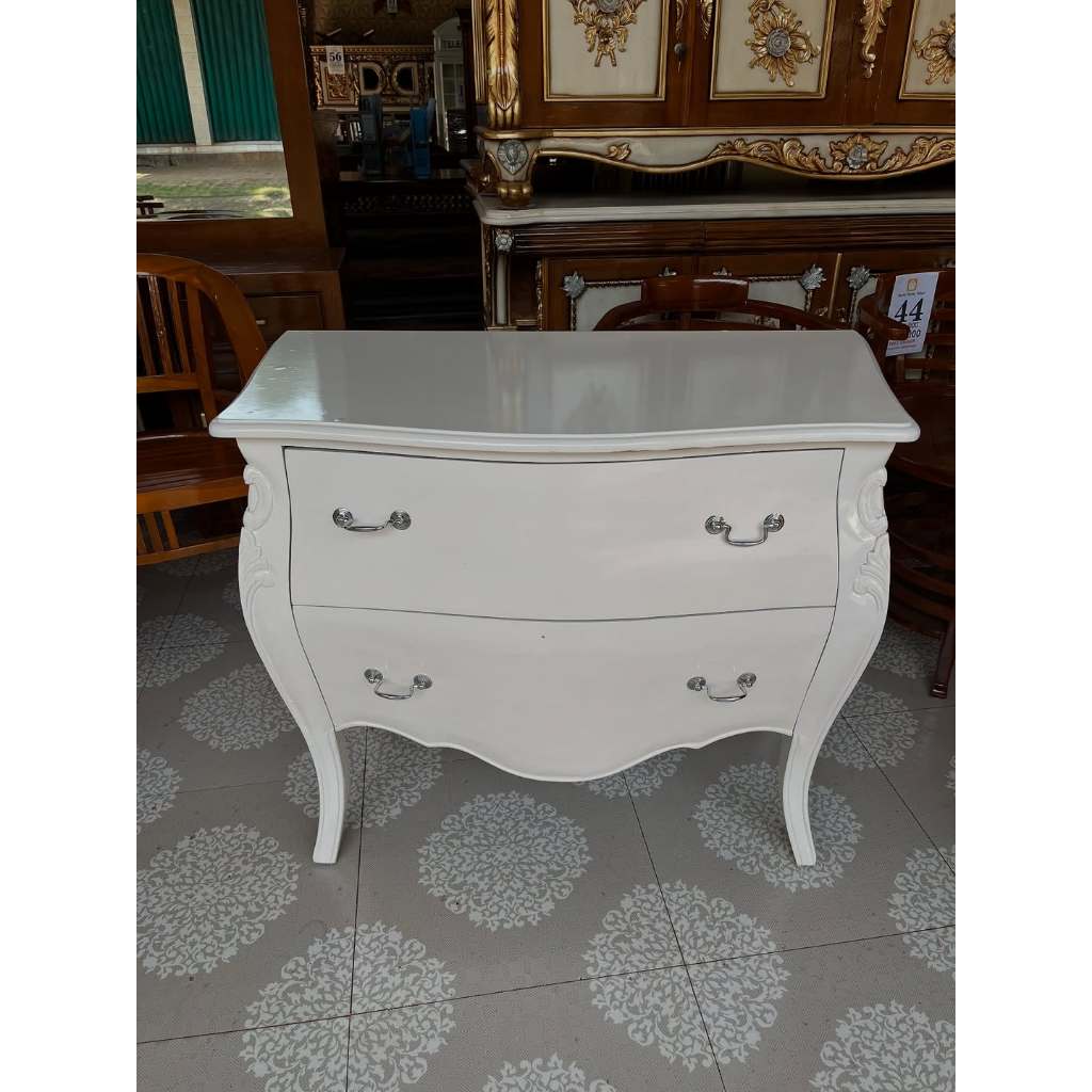 Buffet Nakas Duco Putih