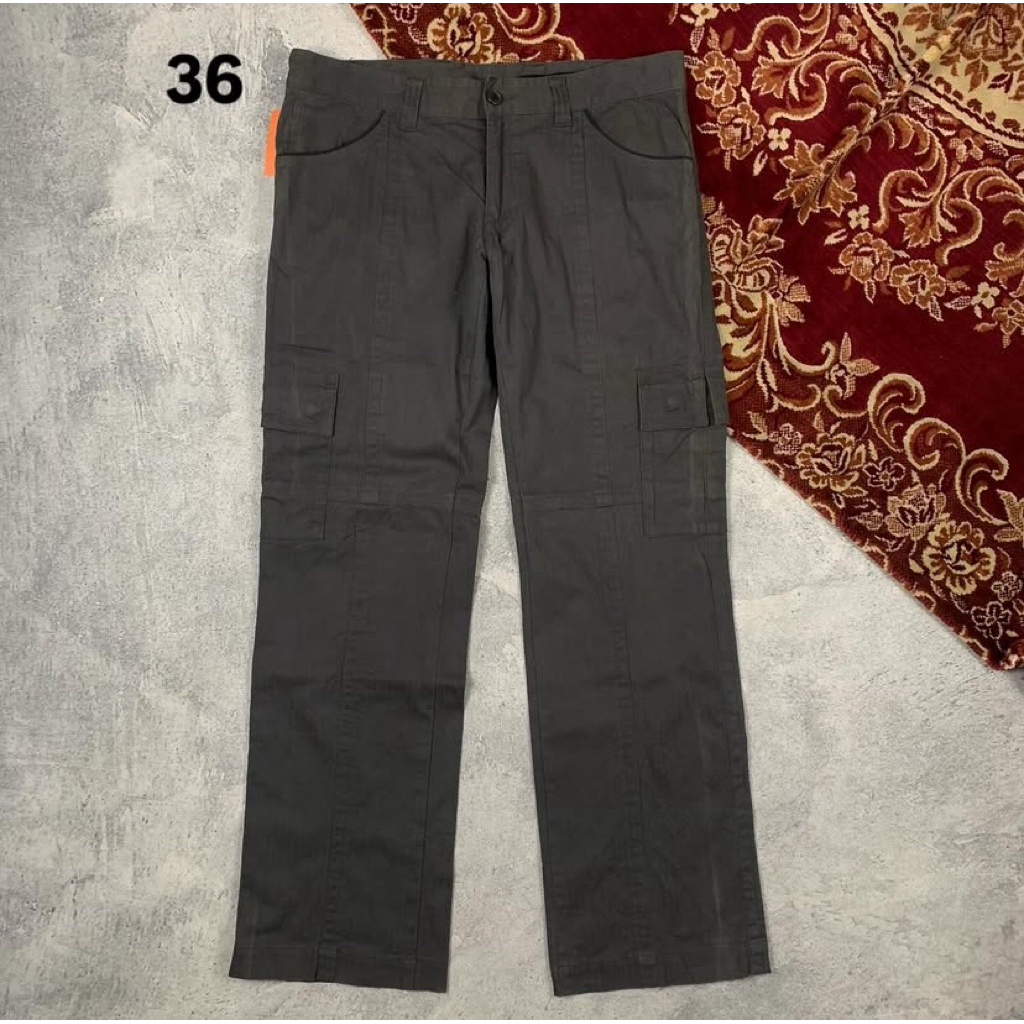 CalvinKlein Cargo Pants (CGA 34)