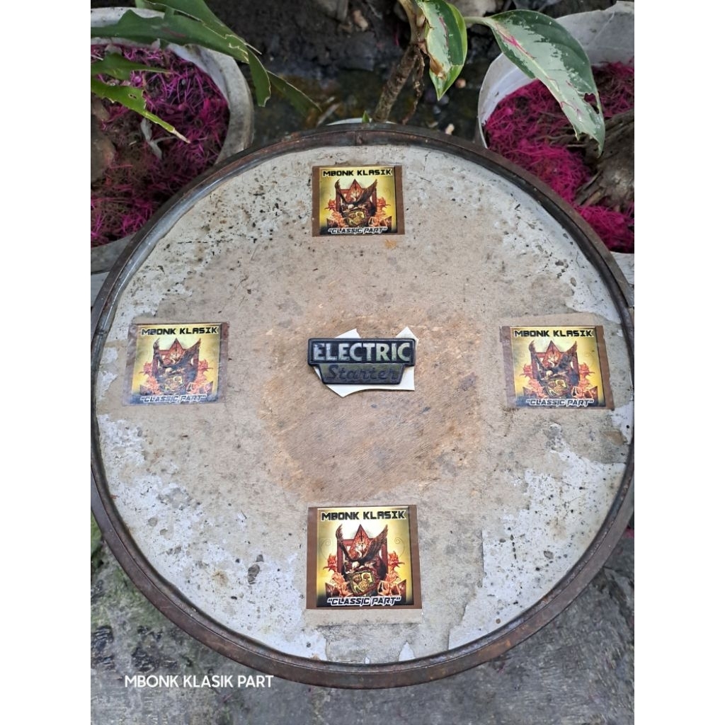 logo emblem sayap rc 100 bravo spirit dk ORIGINAL logo emblem sayap suzuki rc100 emblem suzuki rc100