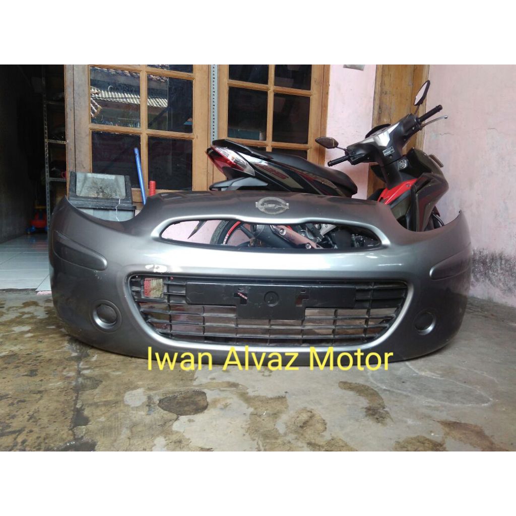 Bemper Depan Nissan March Old