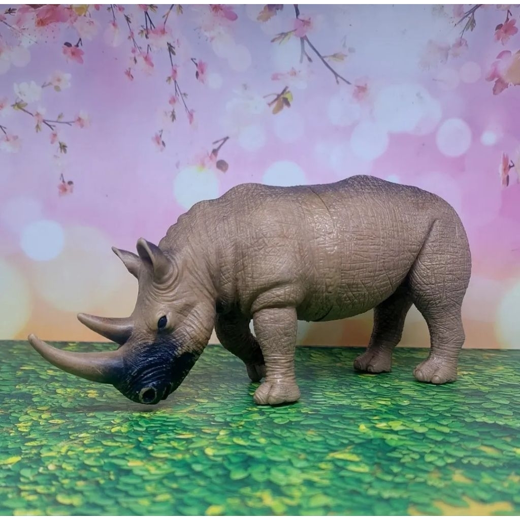 Hewan Karet Badak bercula satu mainan edukasi hewan/pajangan Mainan Figure
