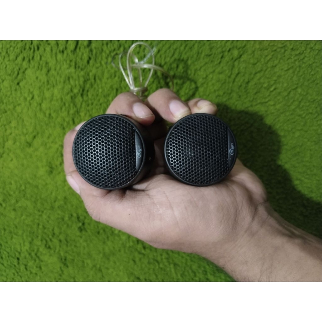 tweeter mobil Rogers by Alpine Japan