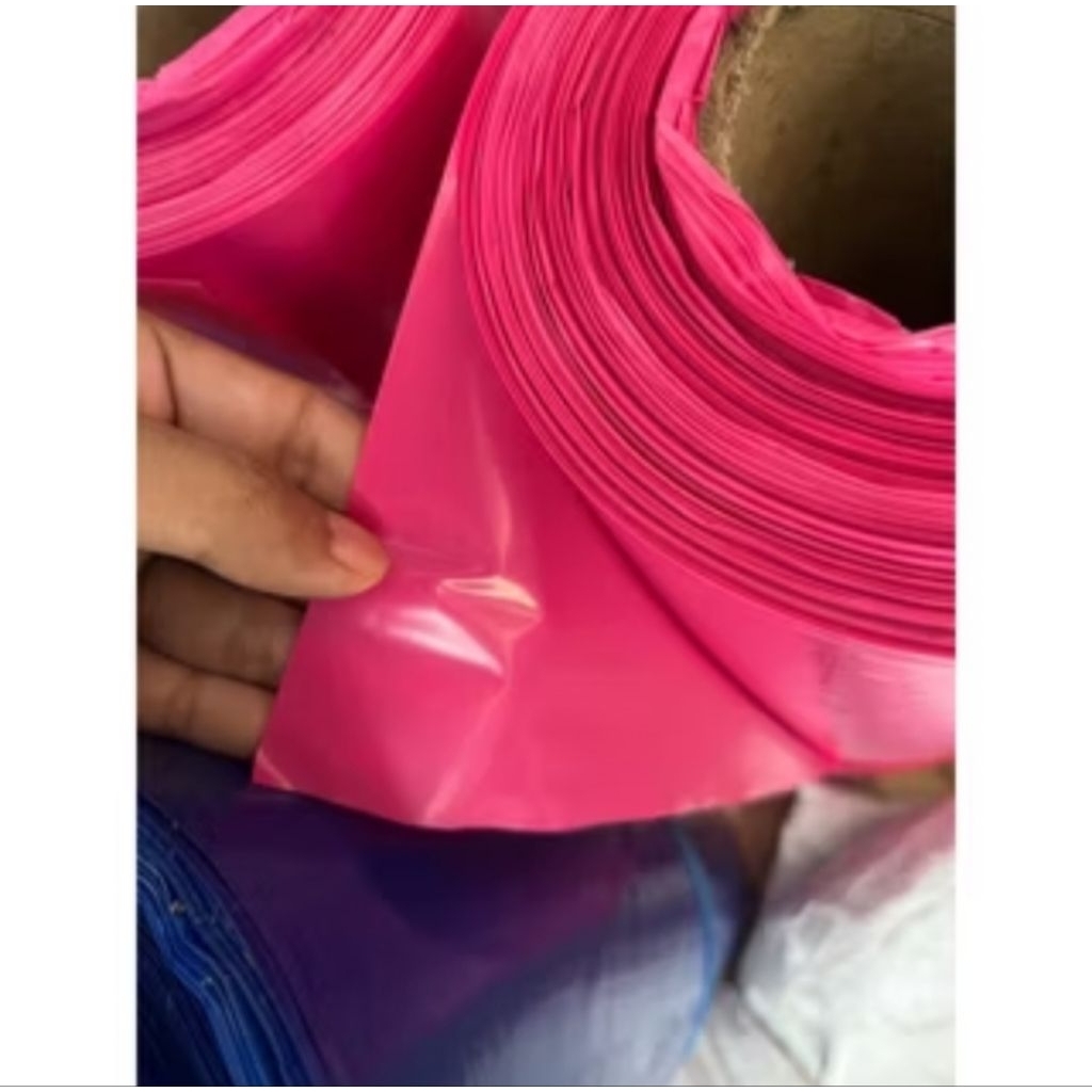 Plastik Layangan Mengkilap Warna Pink  45 Micron