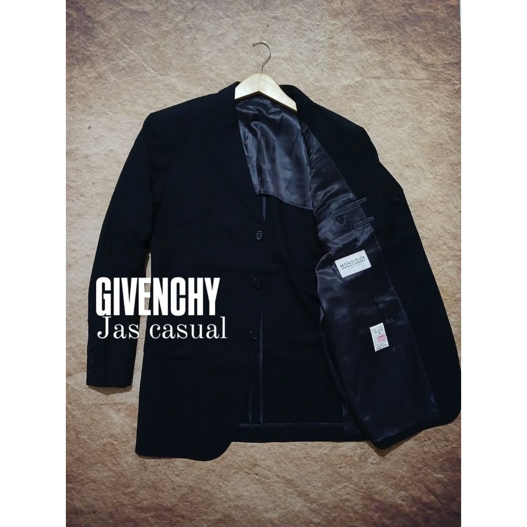 Jaz blazer GIVENCHY bahan jatoh slimfit second/bekas/preloved