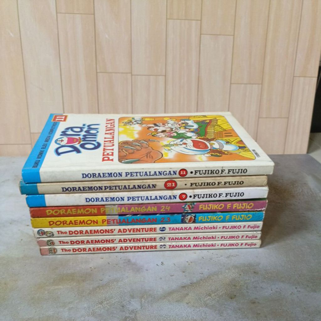 Komik doraemon petualangan Fujiko F Fujio  No  3 5 8 9 12 18 19 20