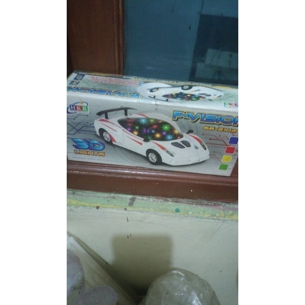 mainan mobilan batre