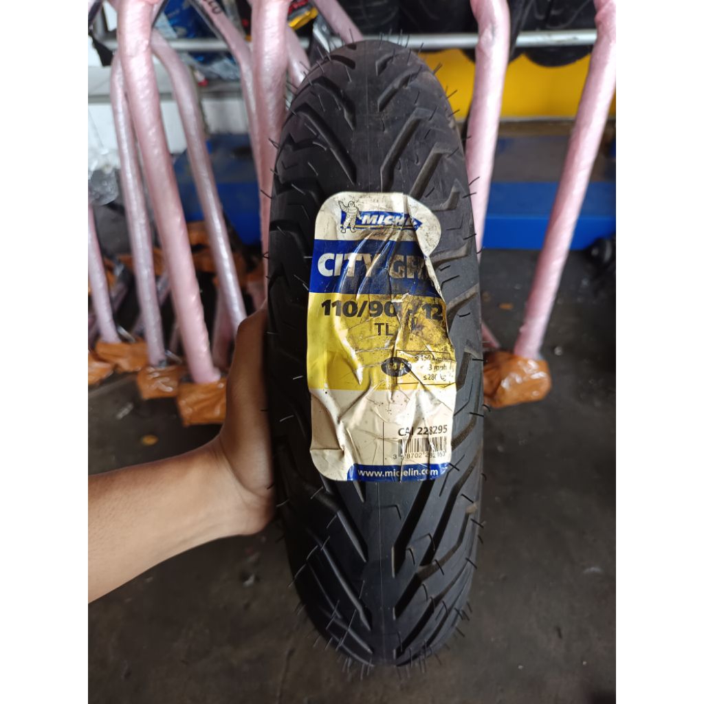 Ban Tubles Michelin city grip 110/90-12
