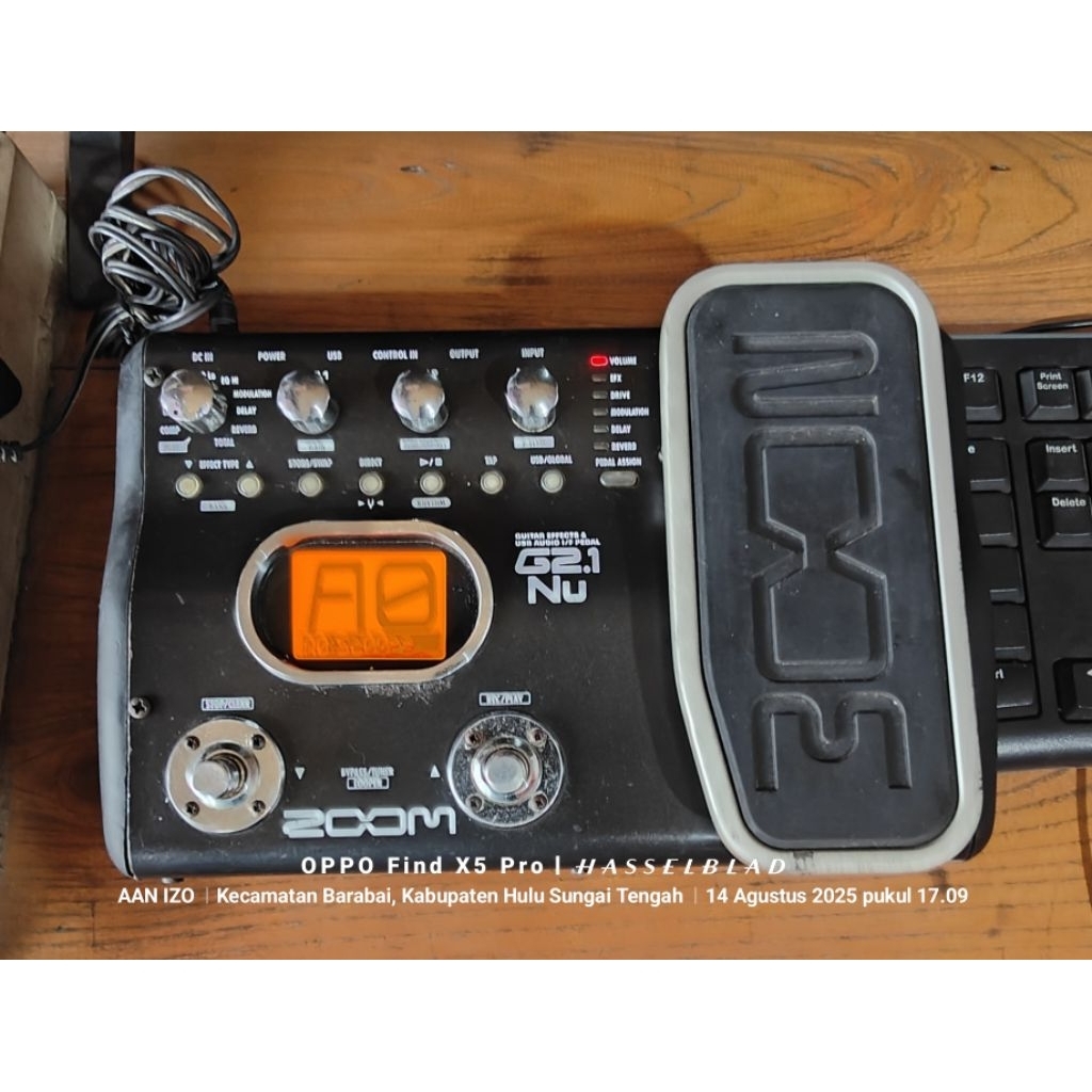 Efek gitar zoom G2.1nu mulus