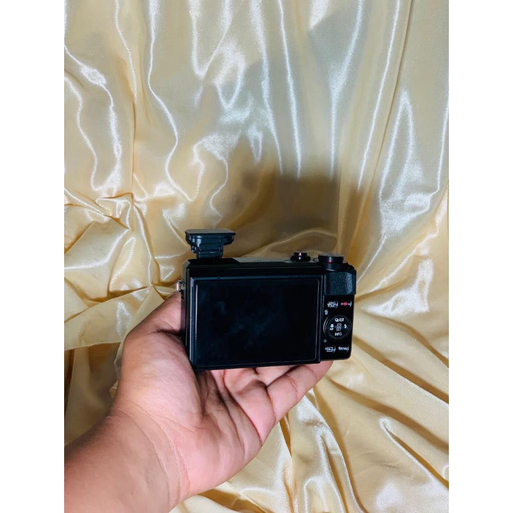 Canon G7X Mark II Kamera Pocket Premium – Bekas Mulus
