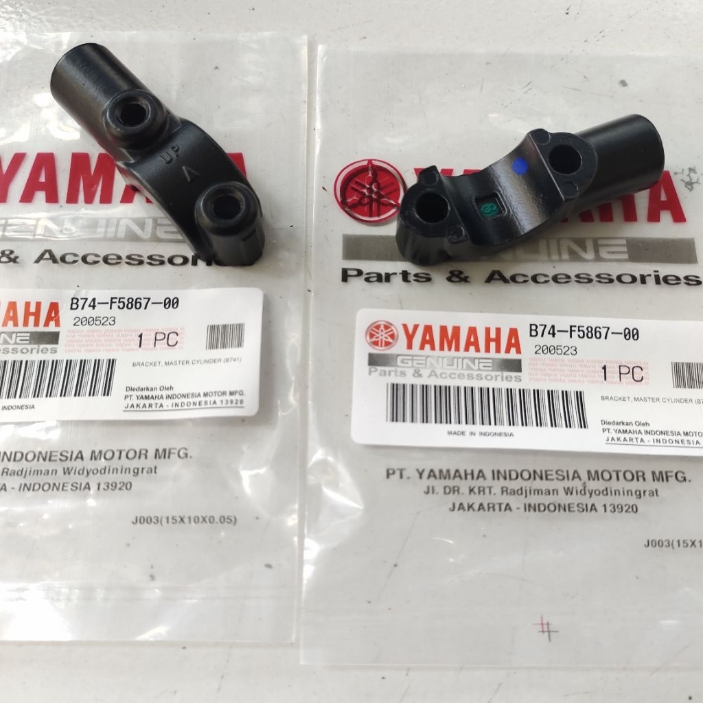 B74-F5867-00 Dudukan spion XMAX 250 X-MAX 300 X max 250 Bracket Holder rumah spion kanan kiri origin