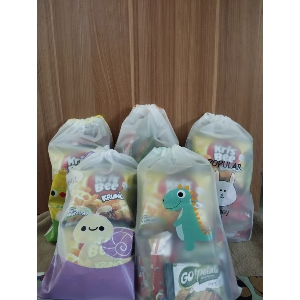 

Paket Snack Ultah Berbagi