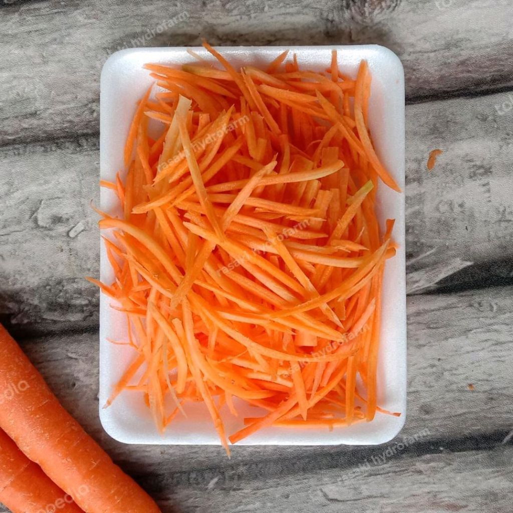 

wortel serut iris shreded 100gr