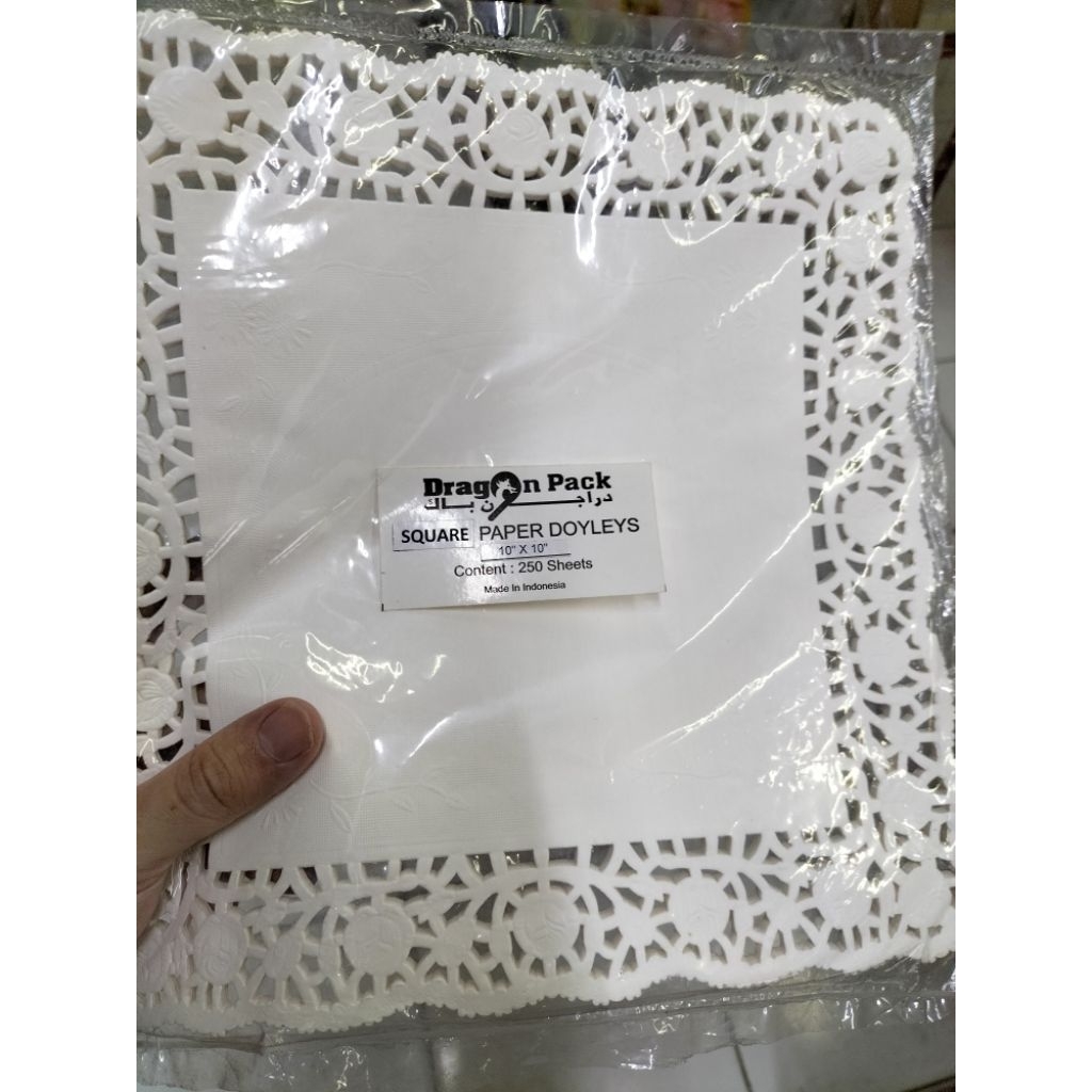 

doilies segiempat square paper 10×10” 250 lembar