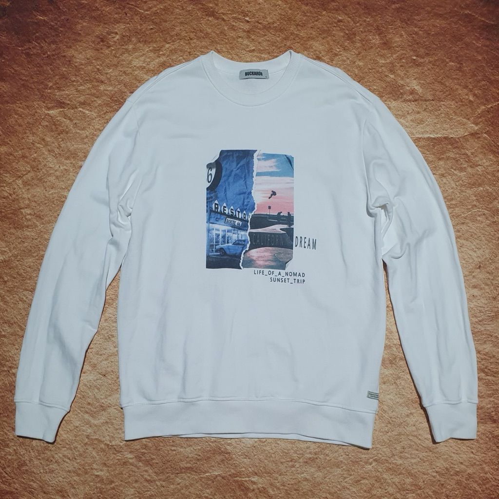 Crewneck Buckaroo