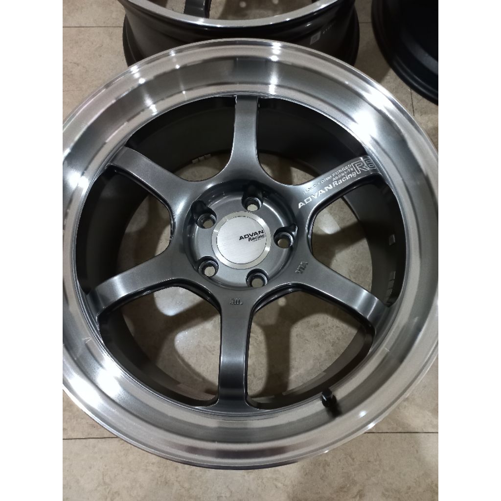 Brand New Velg Advan Racing R-6