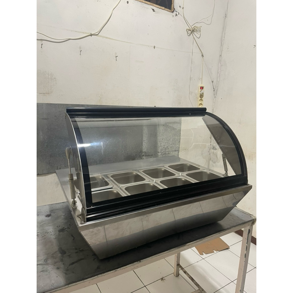 Kulkas Salad Display GEA RTW-67
