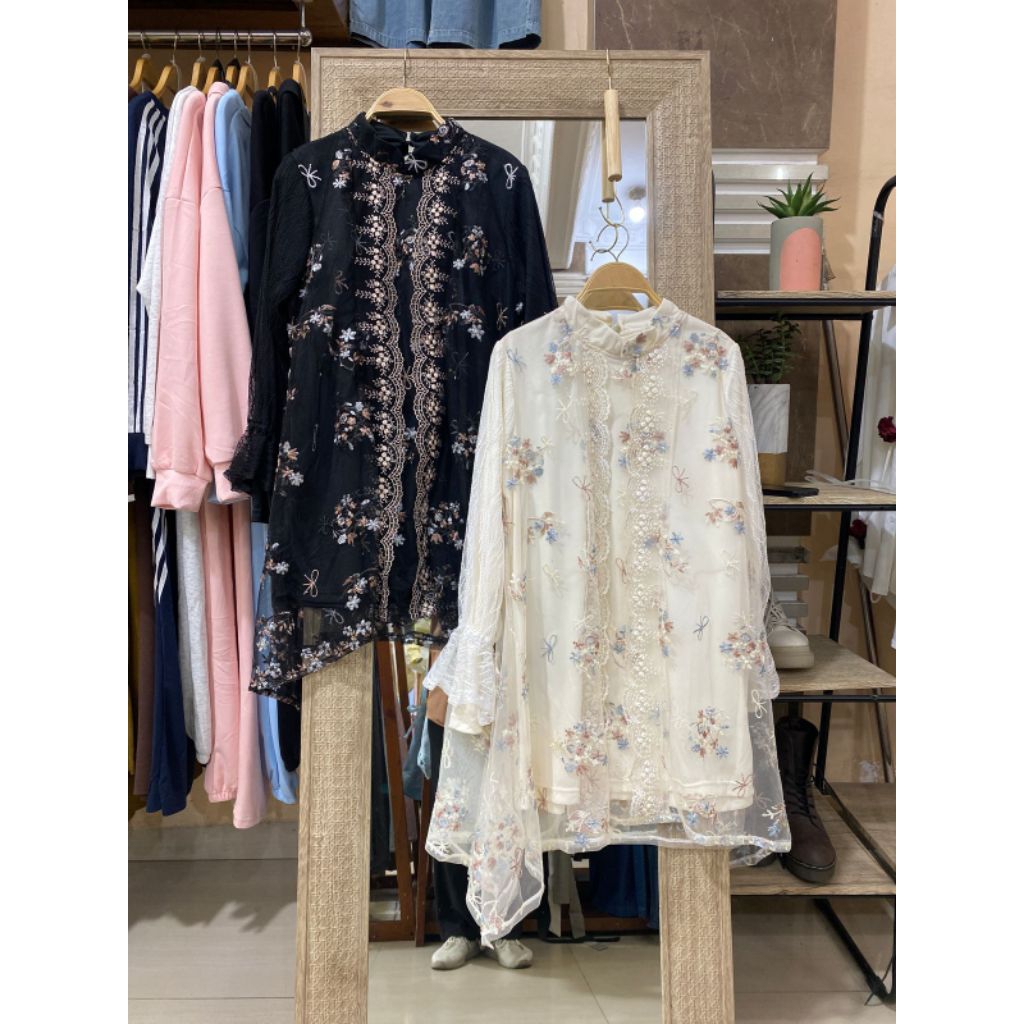 TUNIK ELEGAN KOMBINASI BROKAT