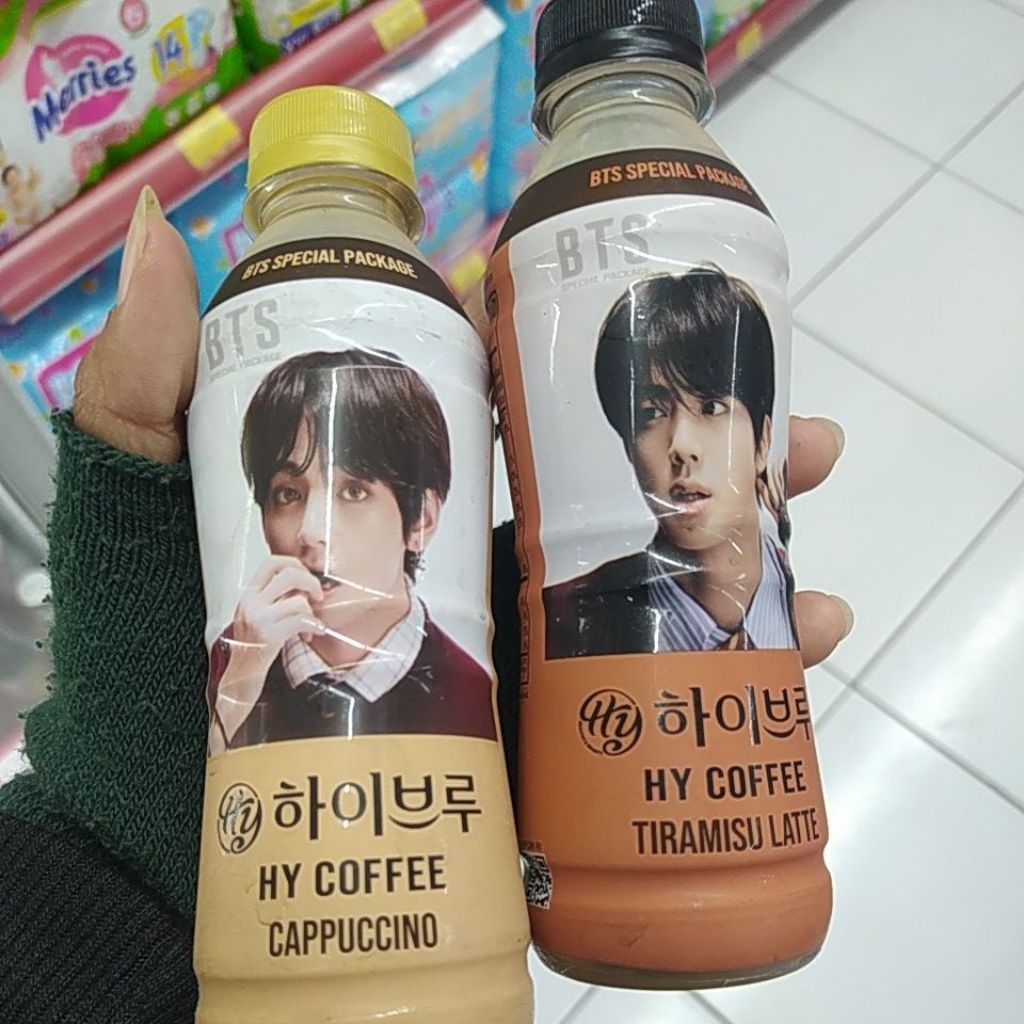 

Ready Stok HY Kopi BTS spesial package Tiramisu Latte /Cappucino