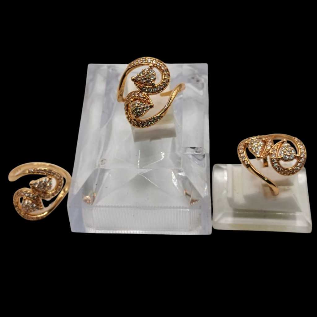 Cincin Arab Wanita Terbaru Elegan Full Mata Putih Lapis Emas