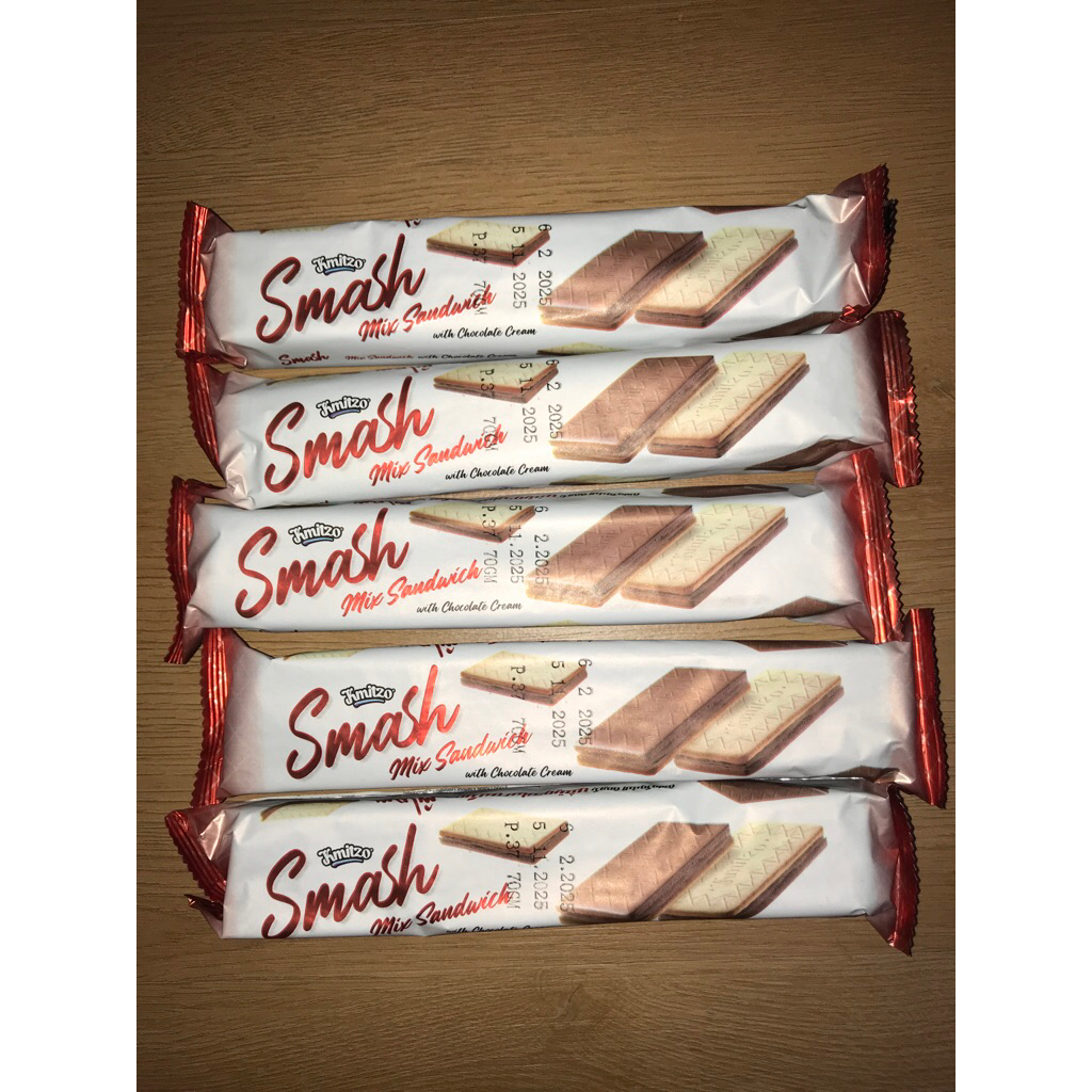 

[ 1 pcs ] KMITZO BISKUIT SANDWICH COKLAT CREAM OLEH OLEH MESIR