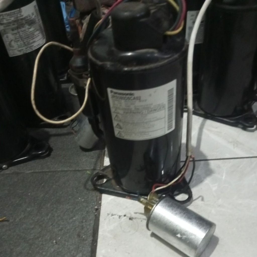 aneka kompresor AC tersedia berbagai merk / Sharp / LG / Samsung/ panasonic/ Midea