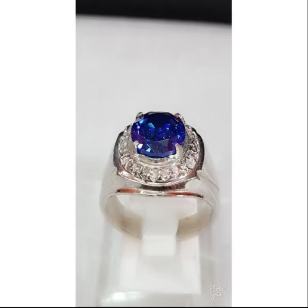 Cincin batu permata king safir cutting