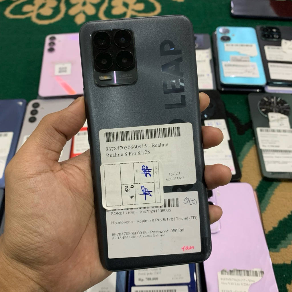 REALME 8 PRO 8/128 NORMAL ORIGINAL | HP SECOND MURAH BERGARANSI