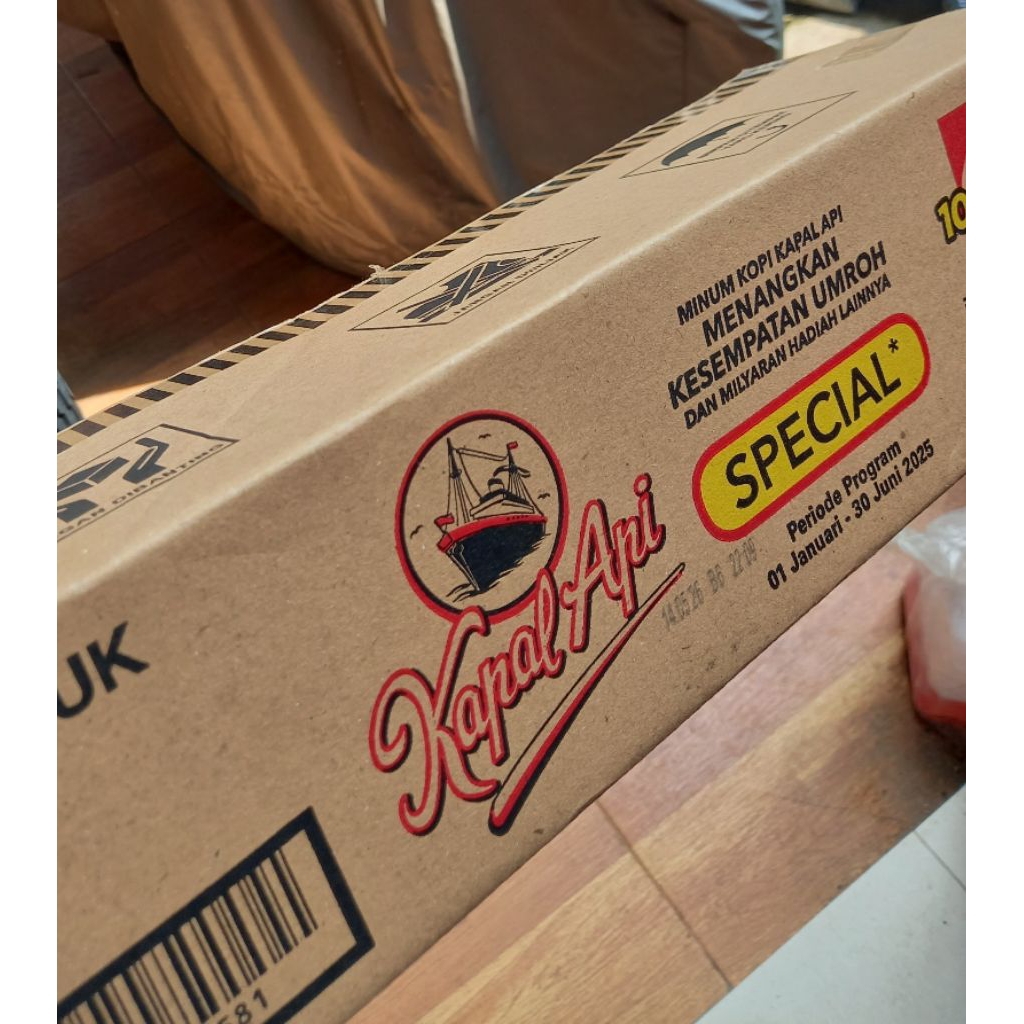 

KAPAL API MINI SETENGAH KARTON ( 10 renteng / 100 sachet kemasan MINI 6 grm)
