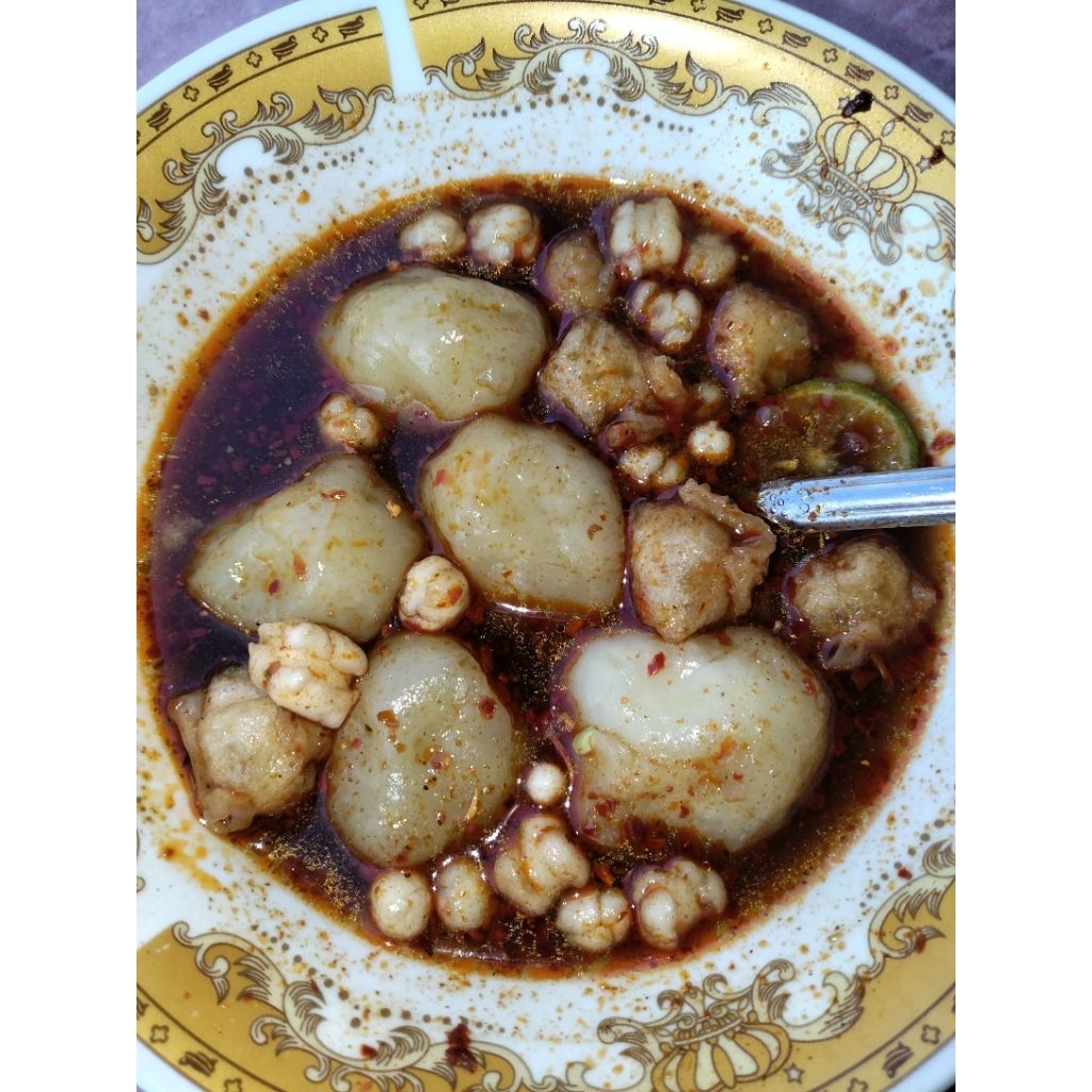 

Baso aci besar chili oil